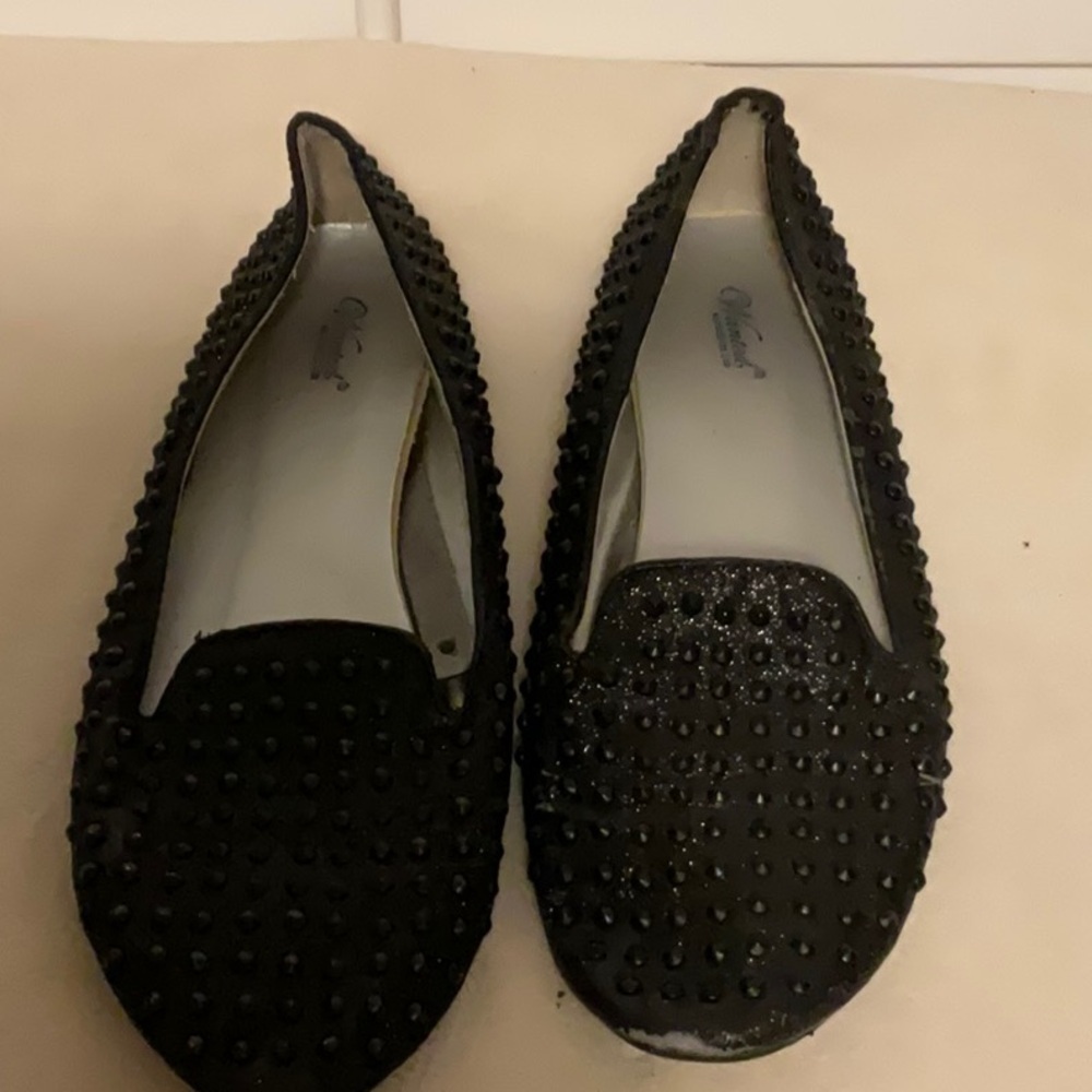 Wanted Black Textured Loafers Flats